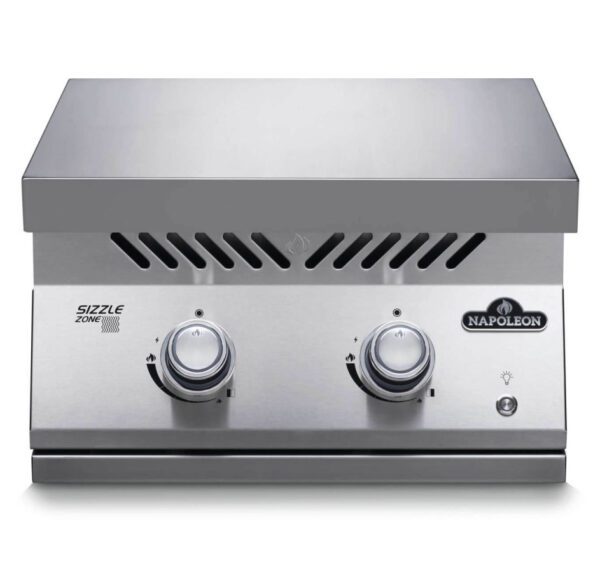 Napoleon 700-Series built-in SIZZLE ZONE™ large 18-inch